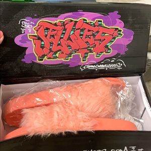 Jeffrey Campbell slides slippers size 6